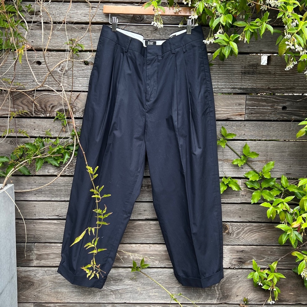 Scotch & Soda Woman’s Navy pleated ‘Mila’ trouser: Size 32